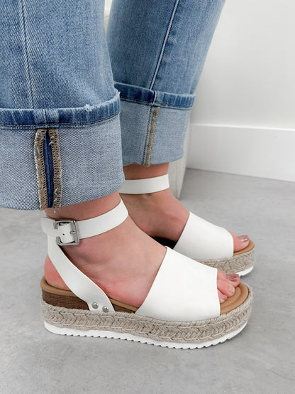 Urban Sandals in Coconut