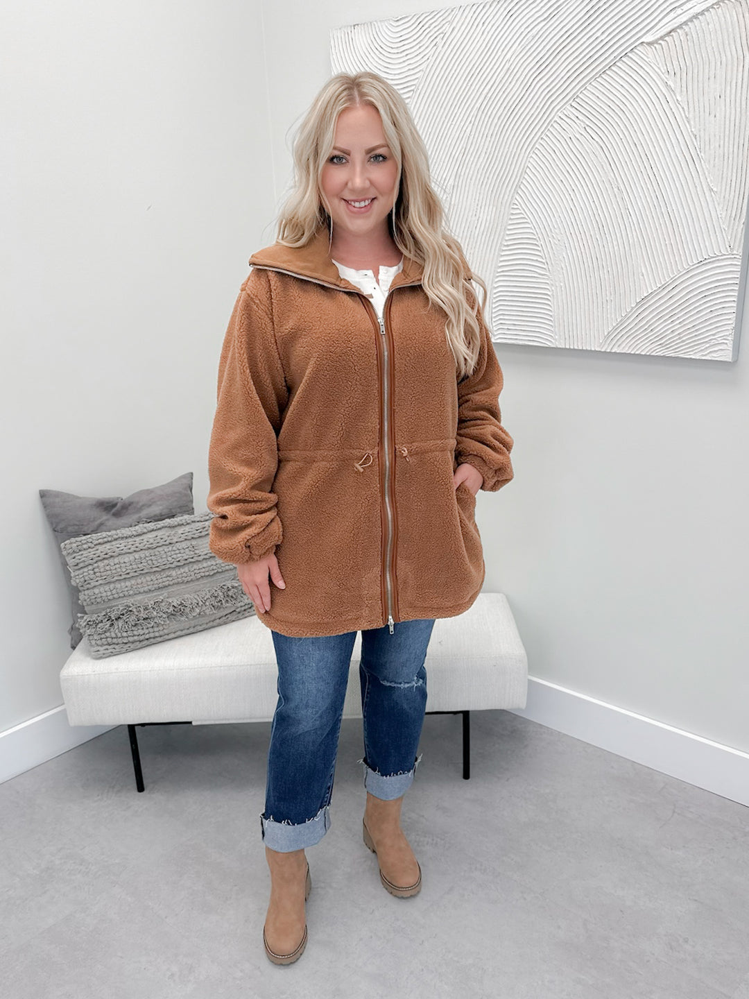 Taylor Teddy Jacket in Camel