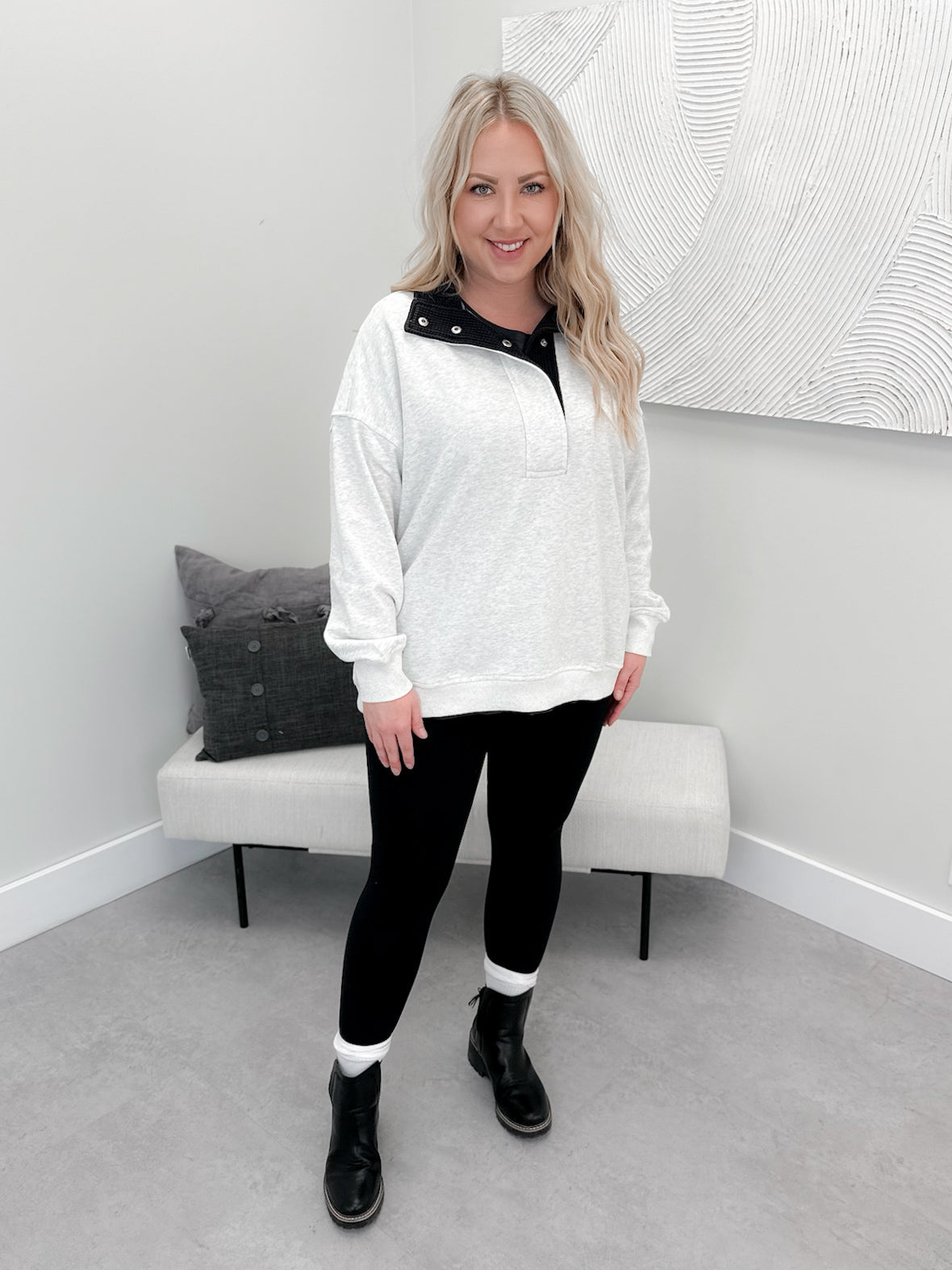 Hallie Pullover in Heather Grey