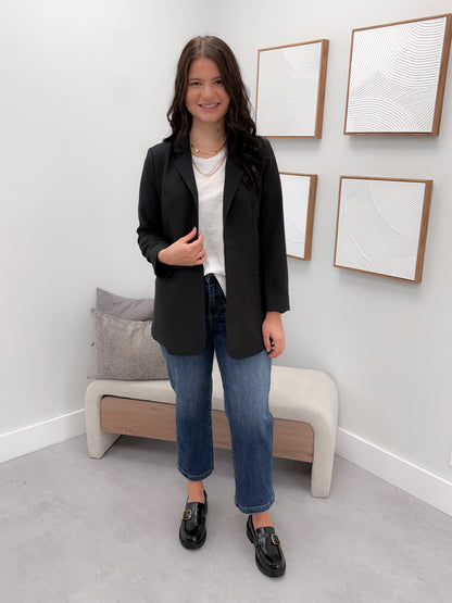 Leigh Blazer in Black