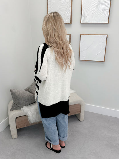Kalista Cardi in Black Stripes