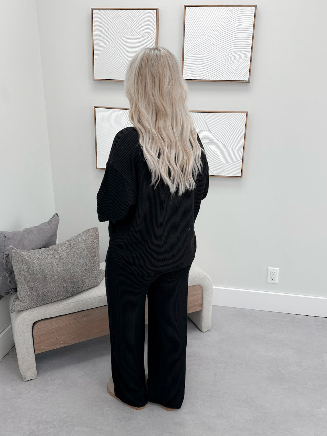 Sallie Wave Set in Black