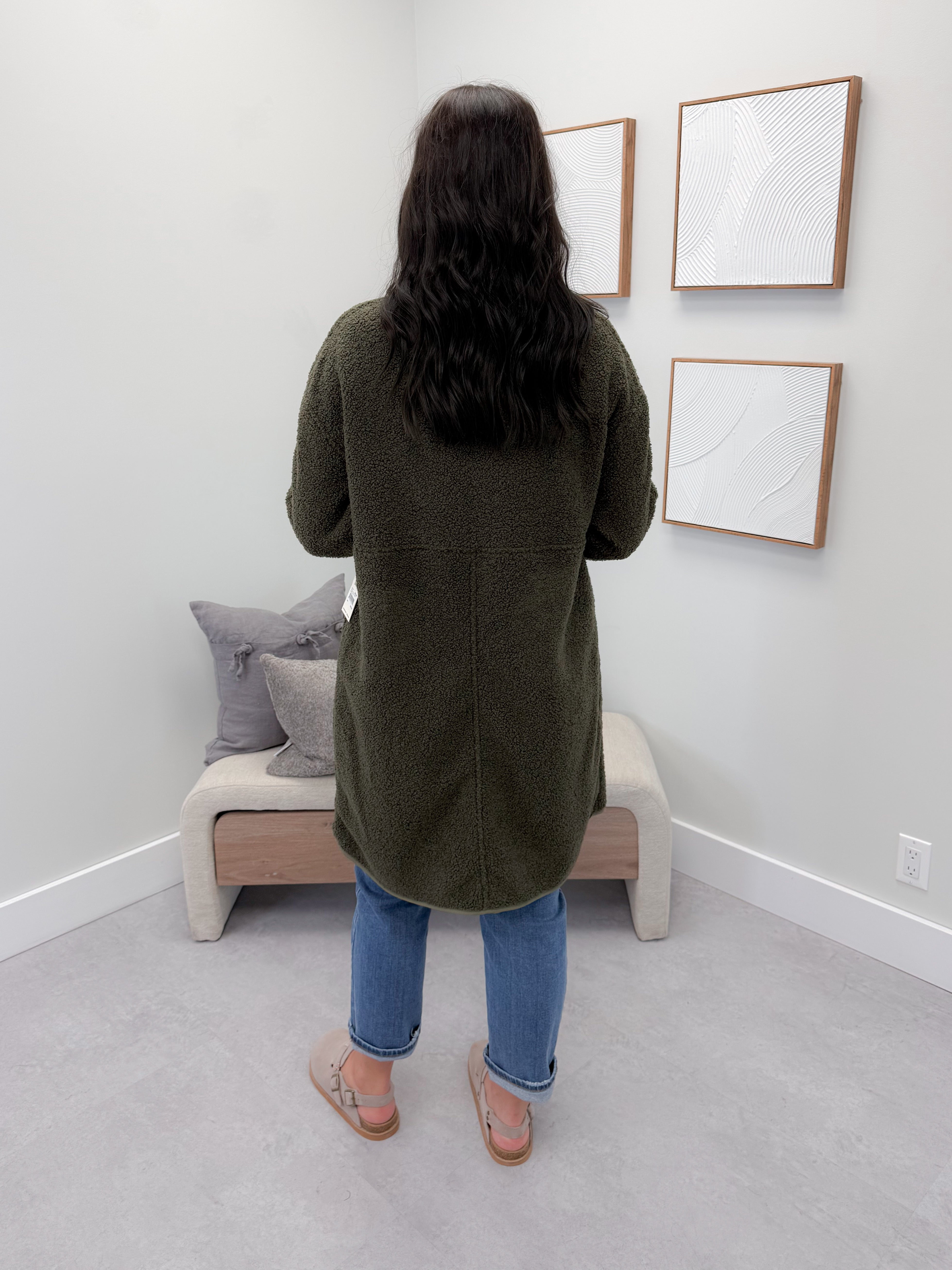 Canmore Long Jacket in Olive