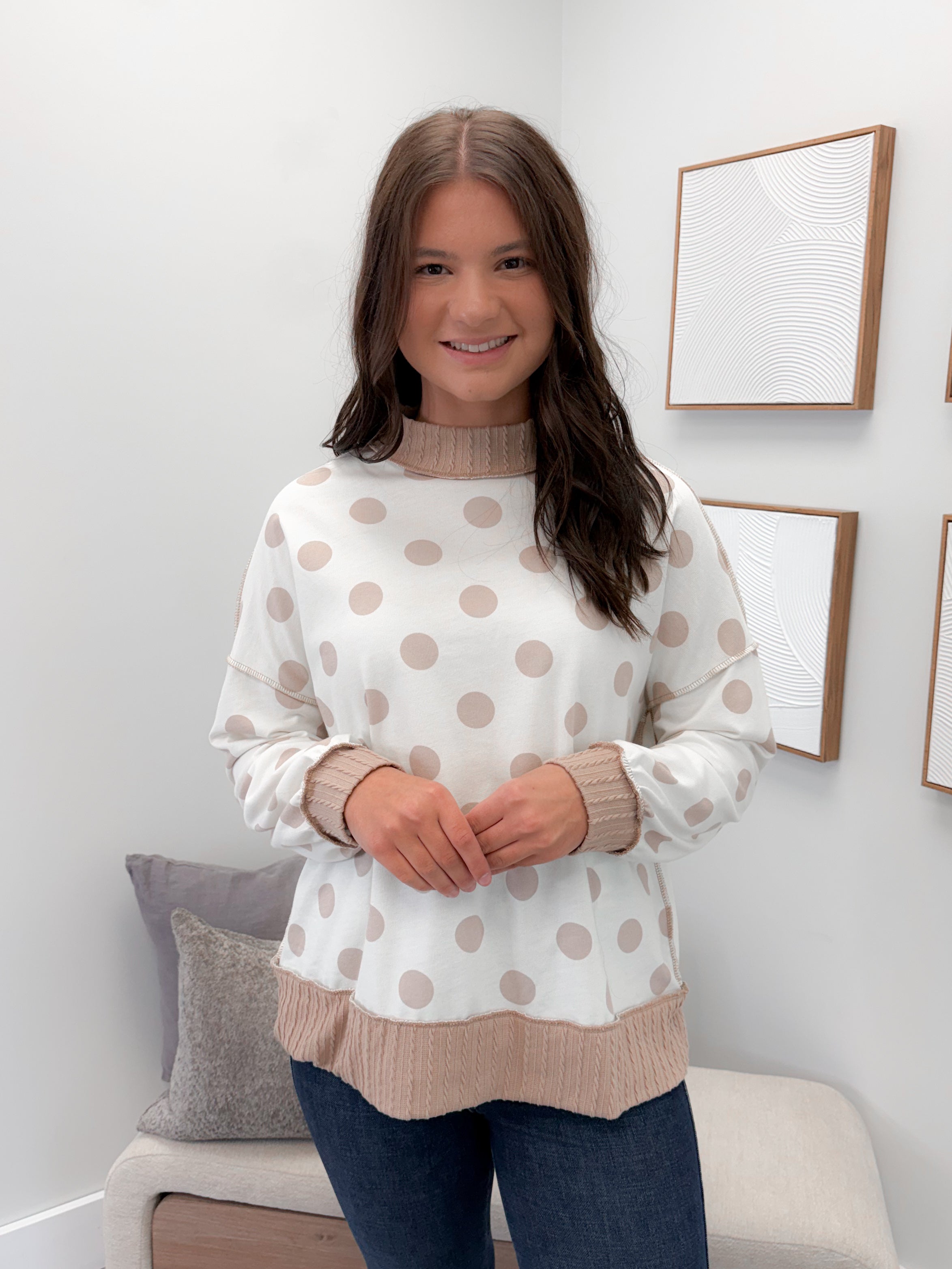 Dotty Pullover in Ivory/Taupe