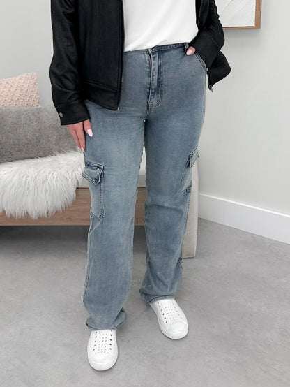Sonora Cargo Jeans in Medium Wash