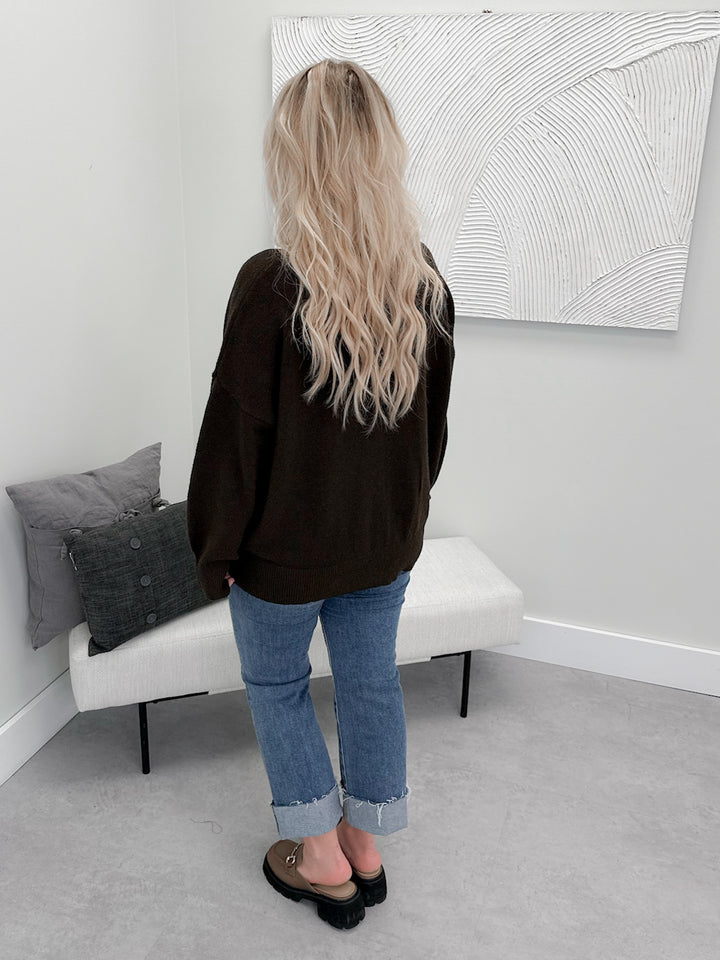 Kringle Sweater in Brown