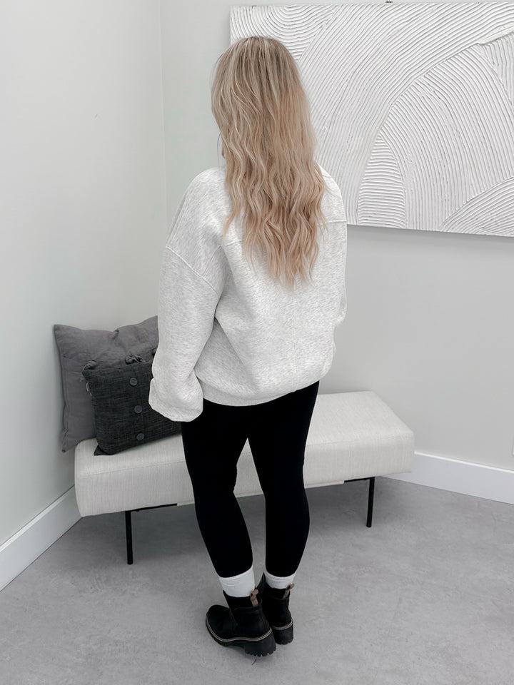 Maren Pullover in Grey