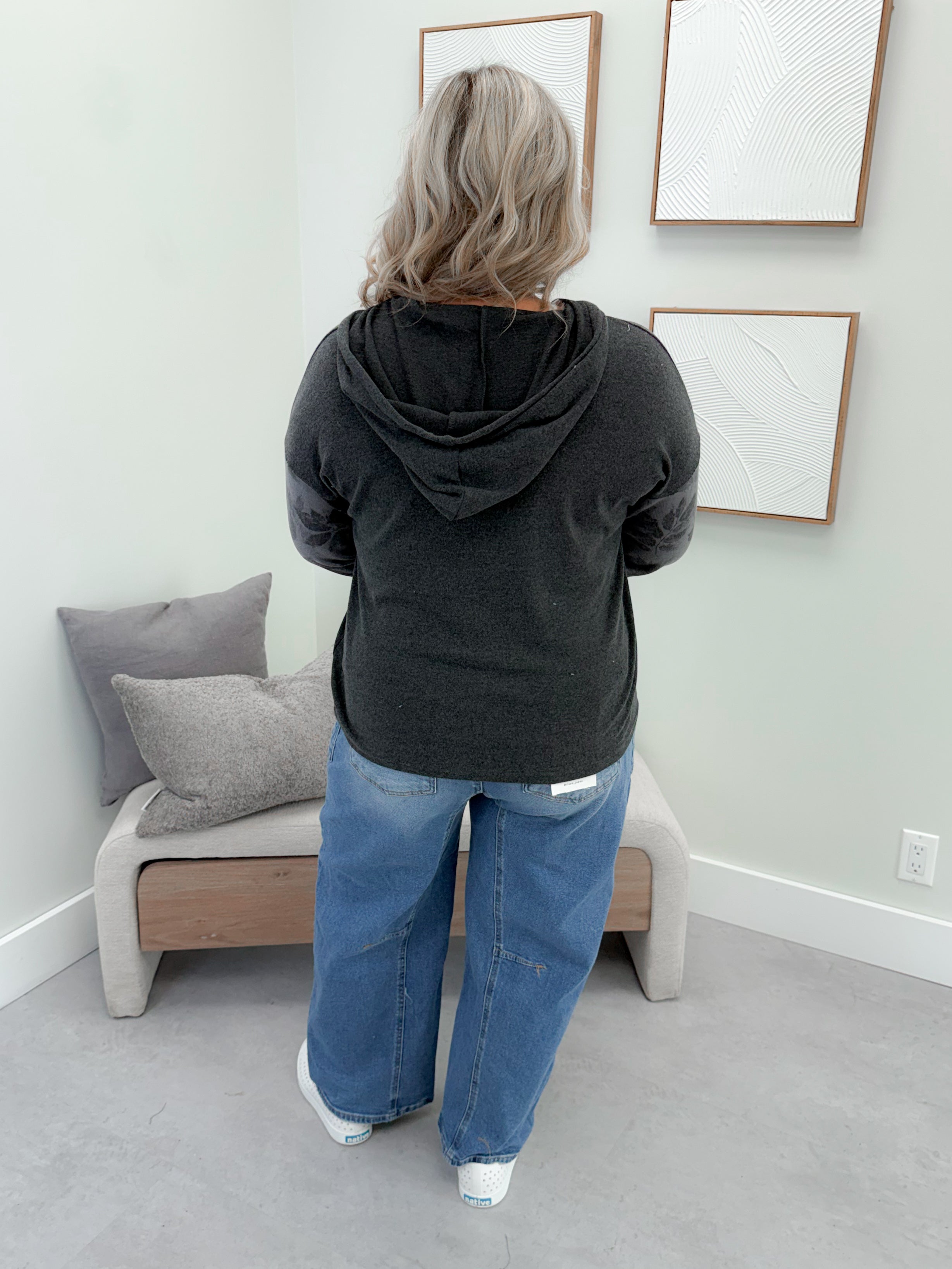 Losette Hoodie in Charcoal