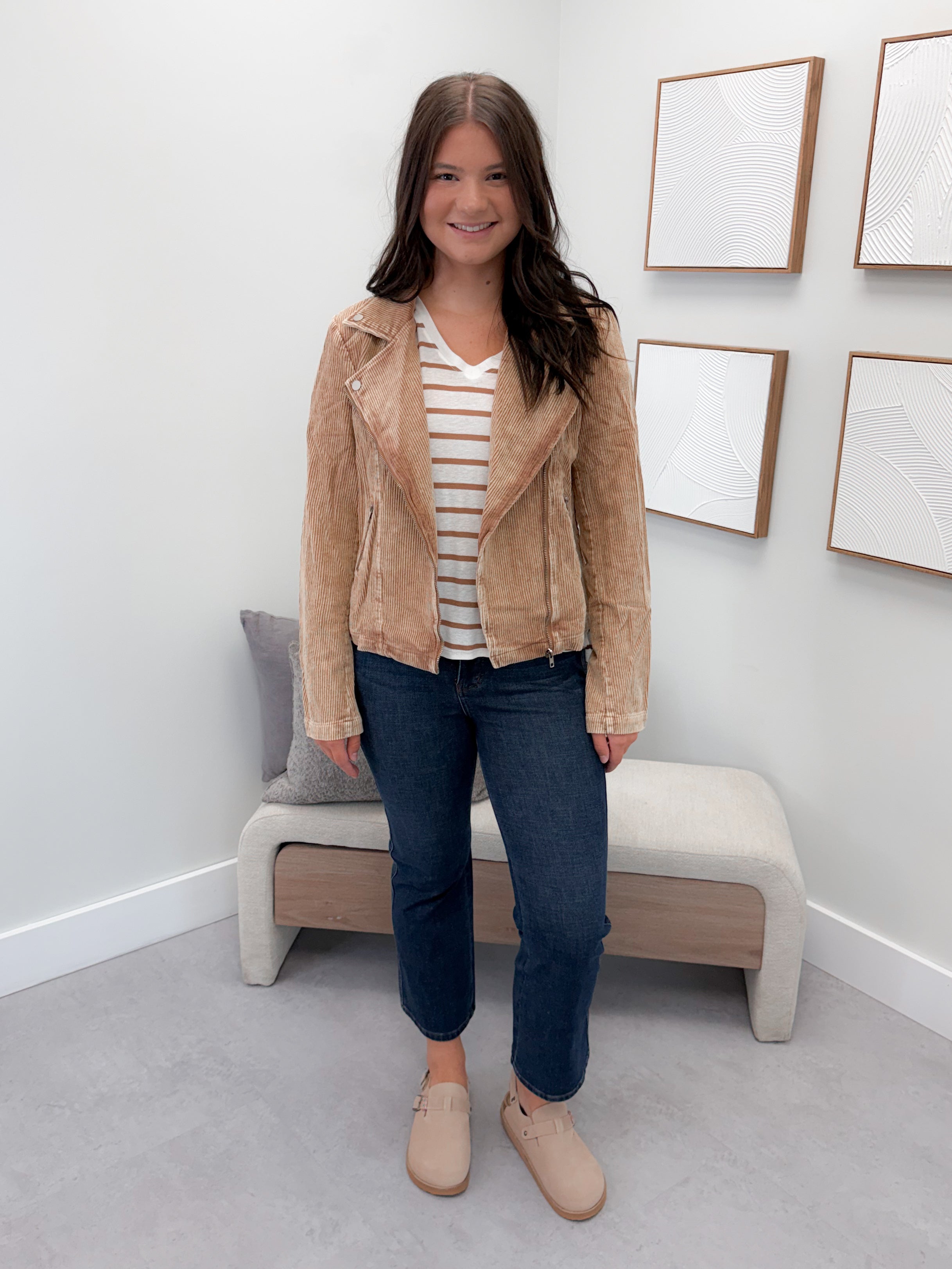 Night Out Corduroy Jacket in Camel