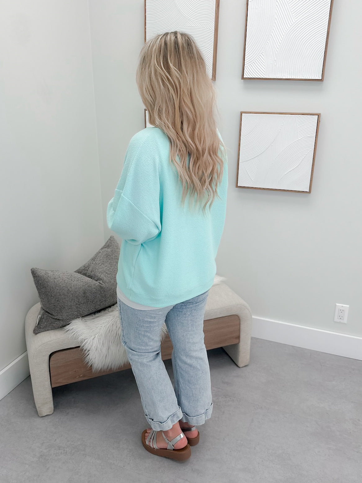 Dove Pullover in Mint