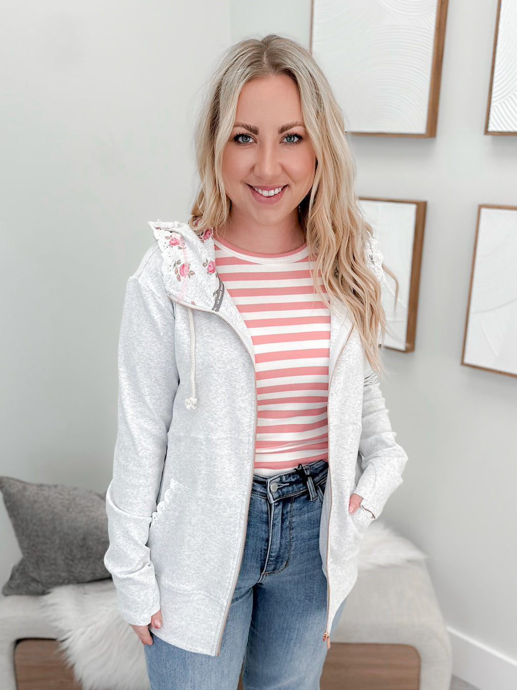 Fullzip Sweatshirt in Morning Mist by Ampersand Avenue