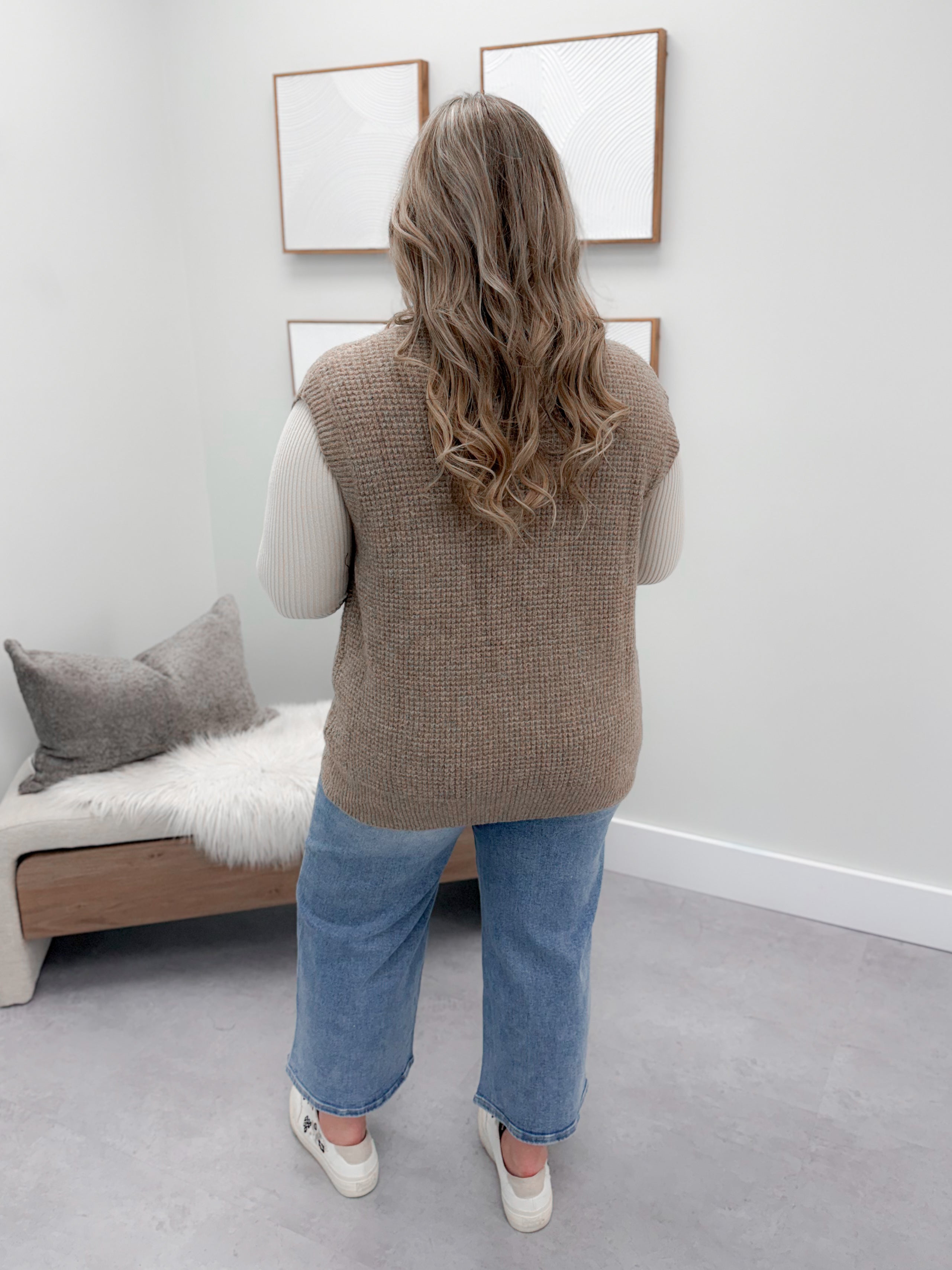 Jerrie Sweater in Doe