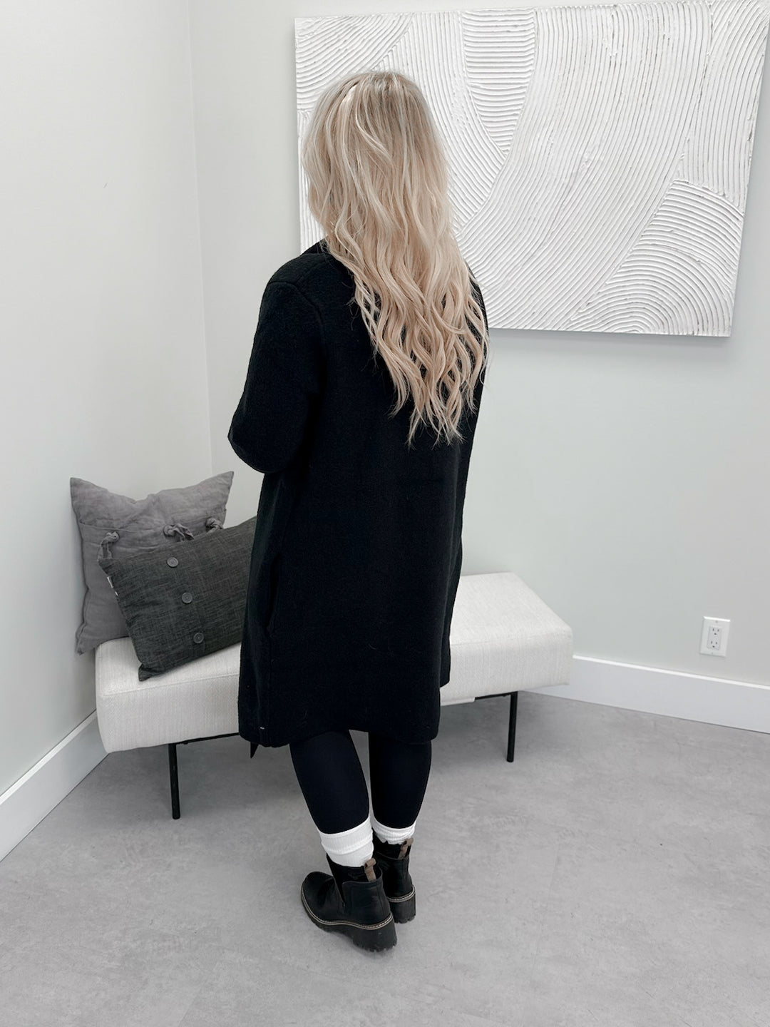 Reggie Coatigan in Black