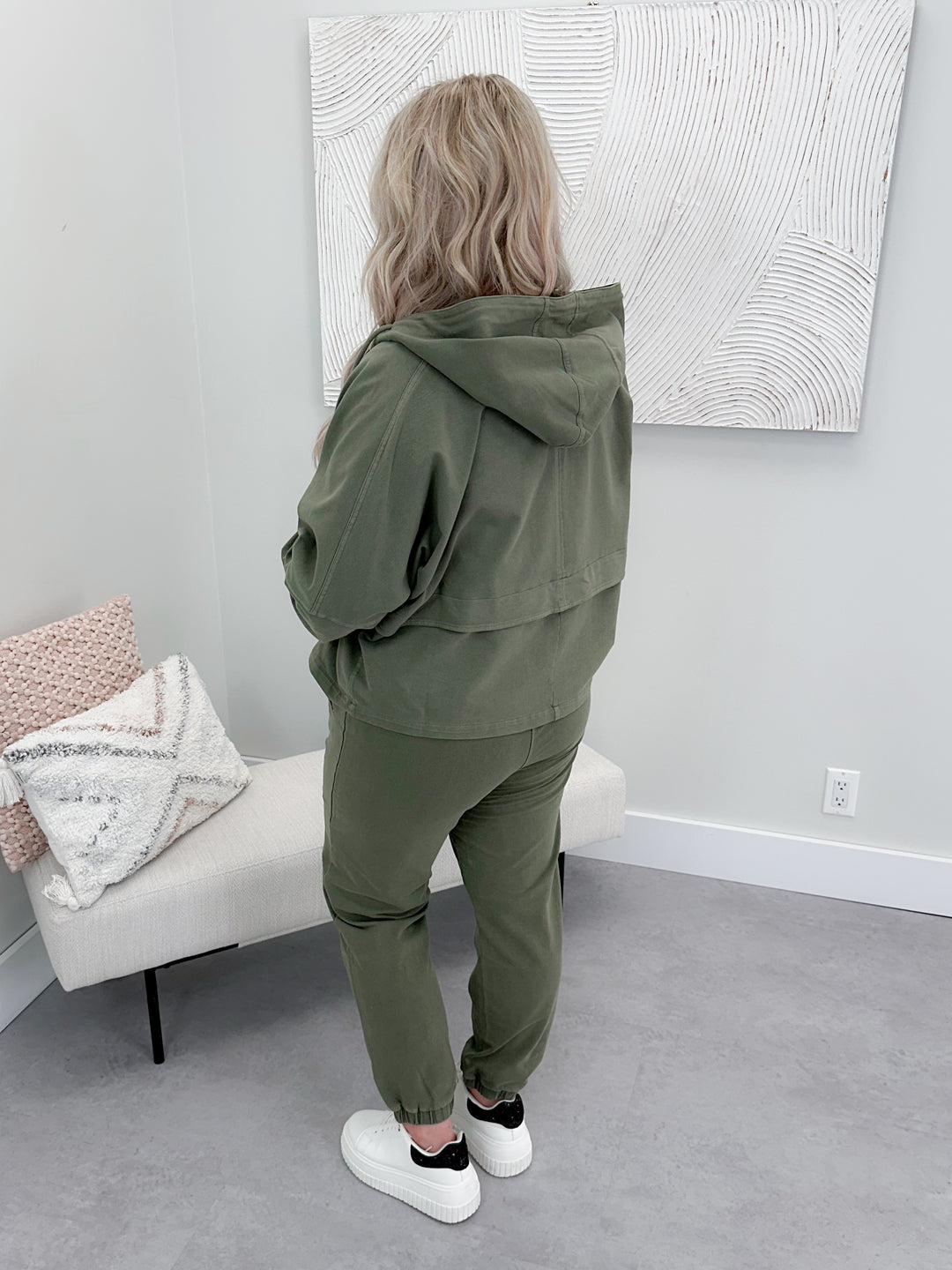 Marion Twill Joggers in Army Green