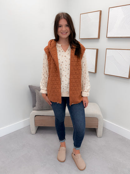 Stowe Quilted Vest in Rust
