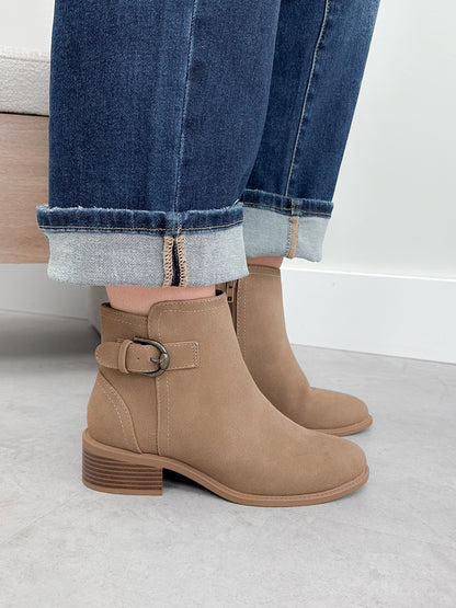 Jason Boot in Taupe