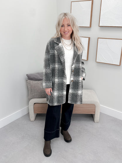 Beau Shacket in Charcoal Plaid