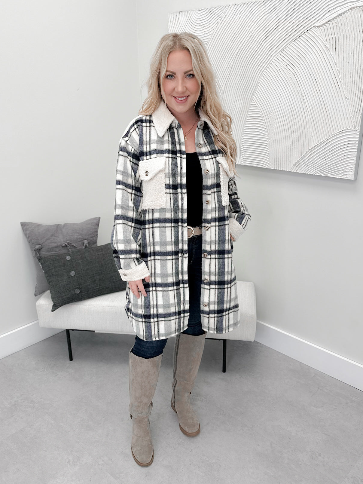 Nordic Shacket in Navy