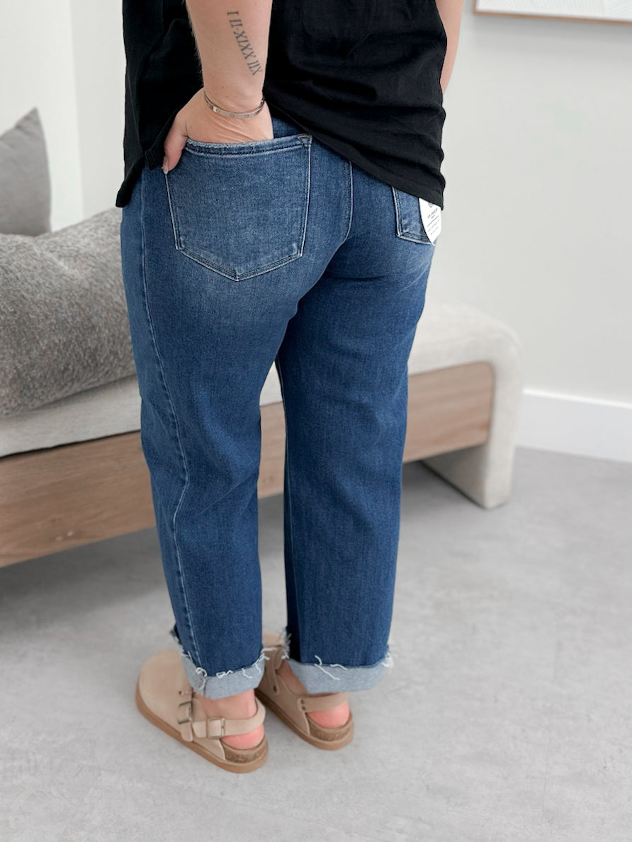Charlie Barrel High Rise Jeans by Risen