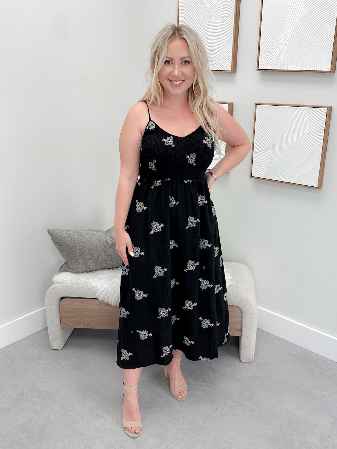 Maldives Dress in Black