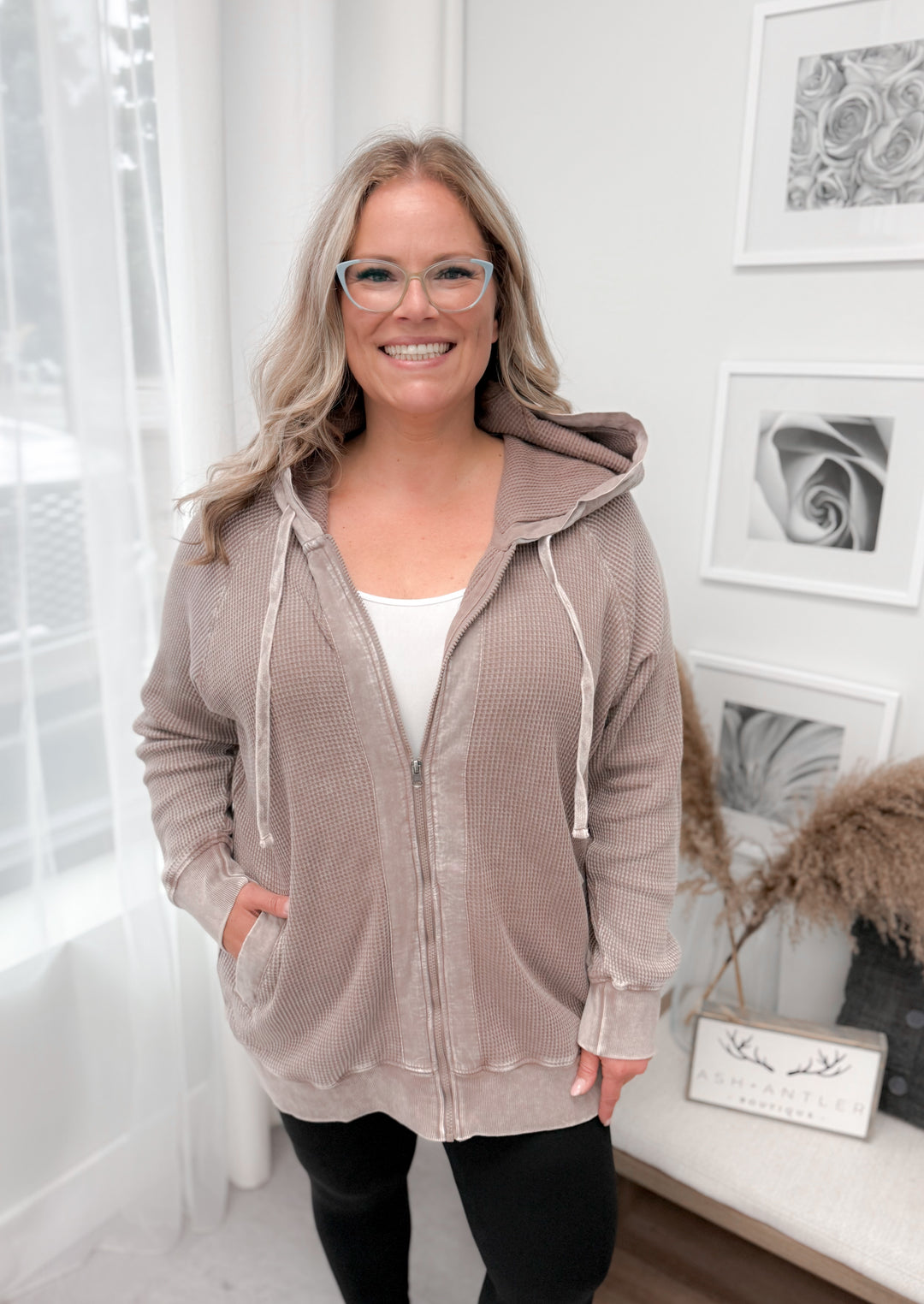 Juno Waffle Full Zip Hoodie in Deep Taupe