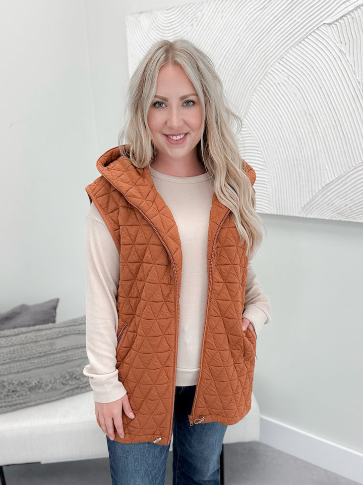 Miller Quilted Vest in Rust