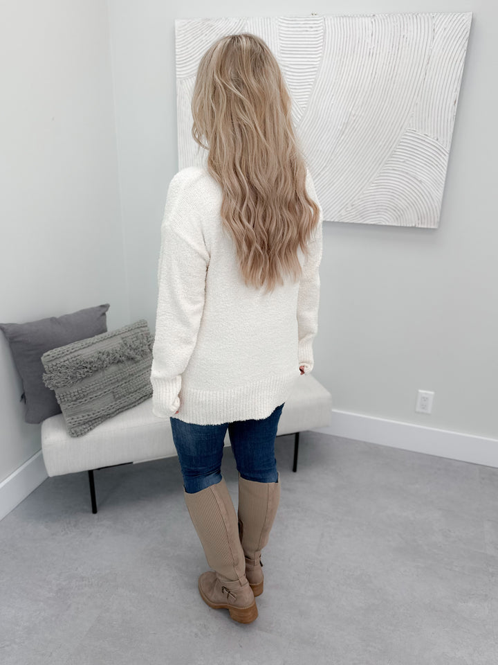 Salem Turtle Neck Sweater in Cream