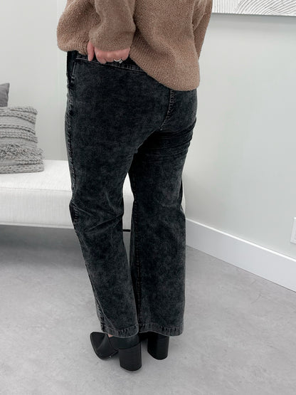 Cassidy Corduroy Pants in Washed Black - Small