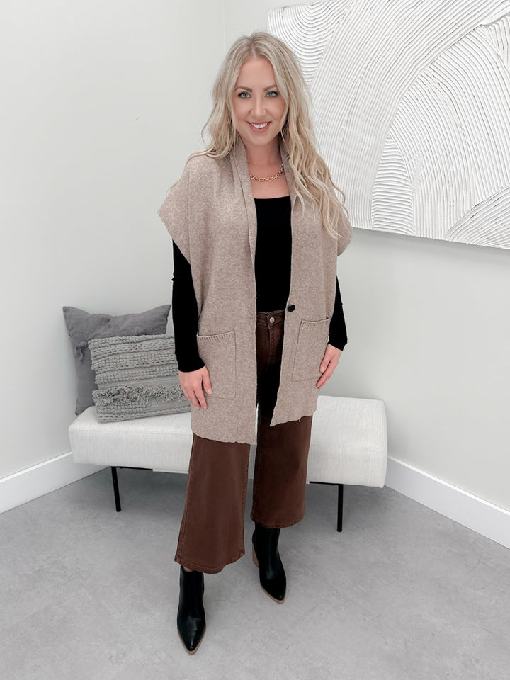 Rooney Poncho Cardigan in Mocha