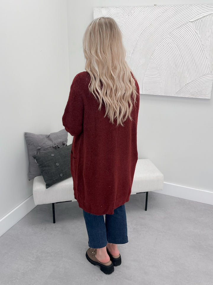 Flynn Cozy Cardigan in Burgundy