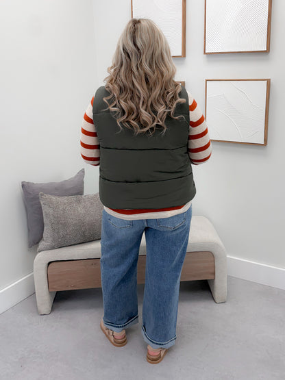 Wanderer Vest in Olive