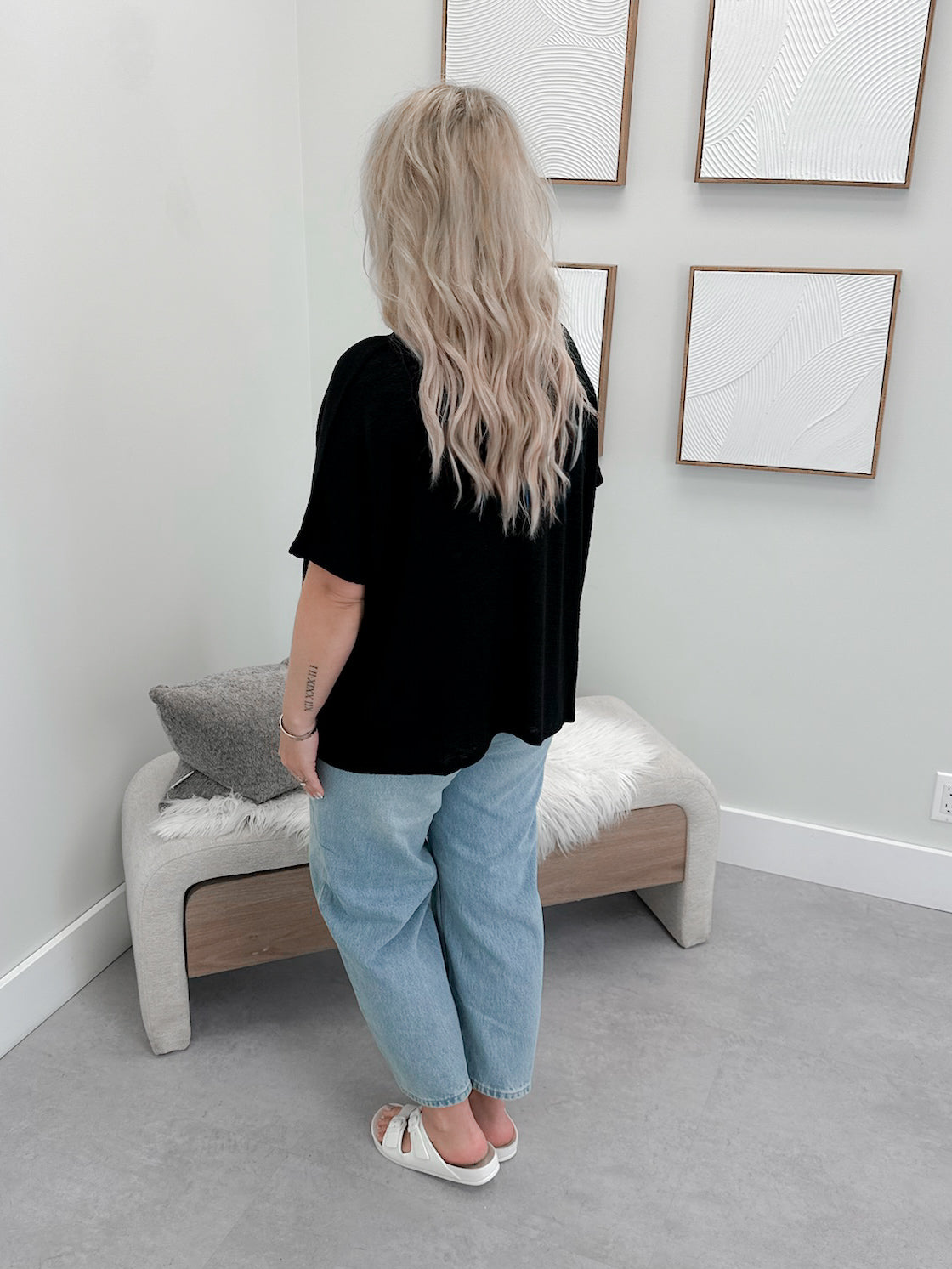 Summer Knit Tee in Black