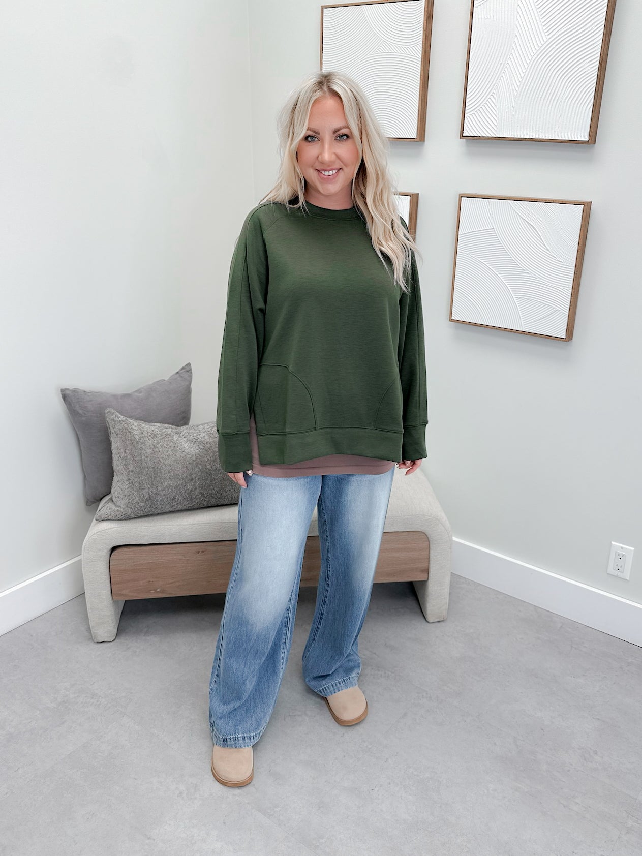 Willow Scuba Pullover in Olive