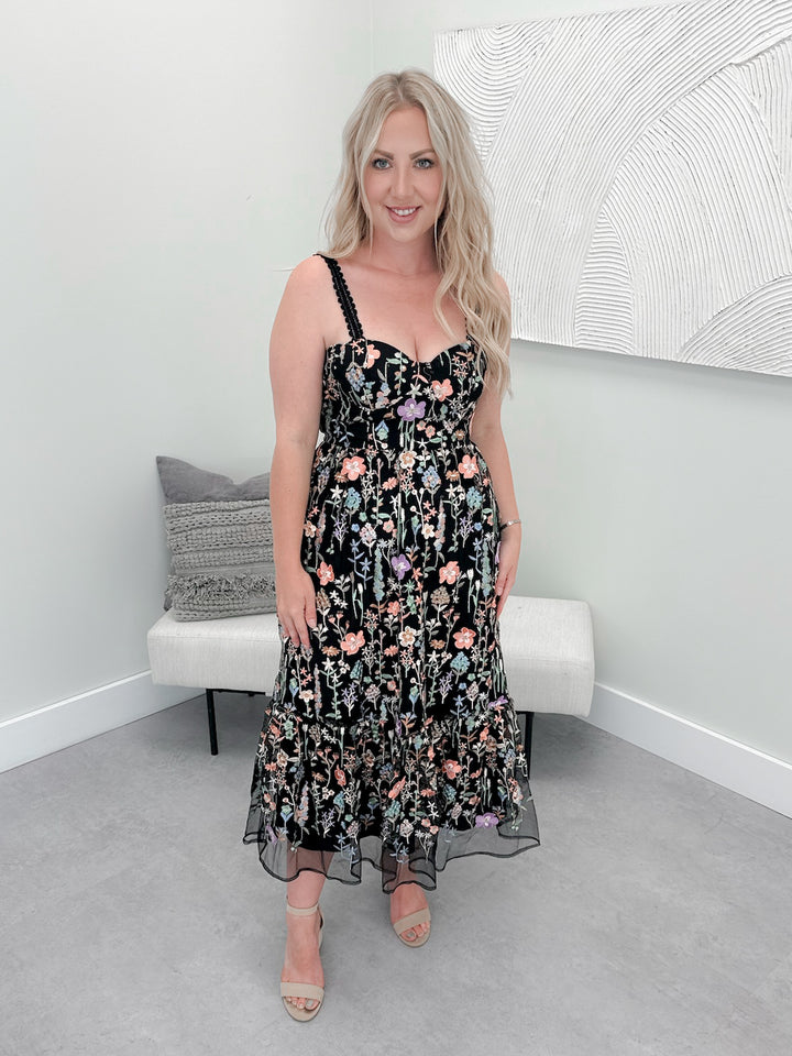 Garden Party Dress in Black