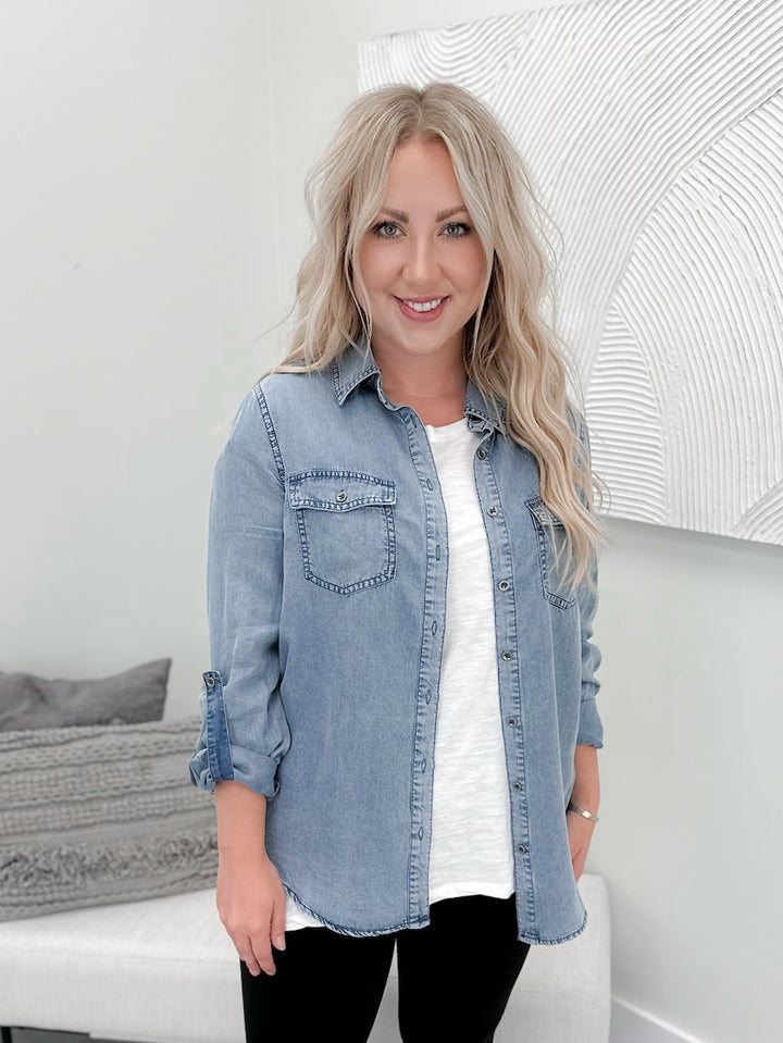 Jules Denim Button Up in Medium Wash