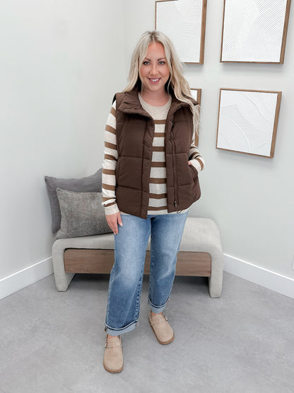 Wanderer Vest in Brown