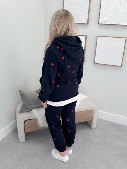 Signature Set in Queen of Hearts by Ampersand Avenue