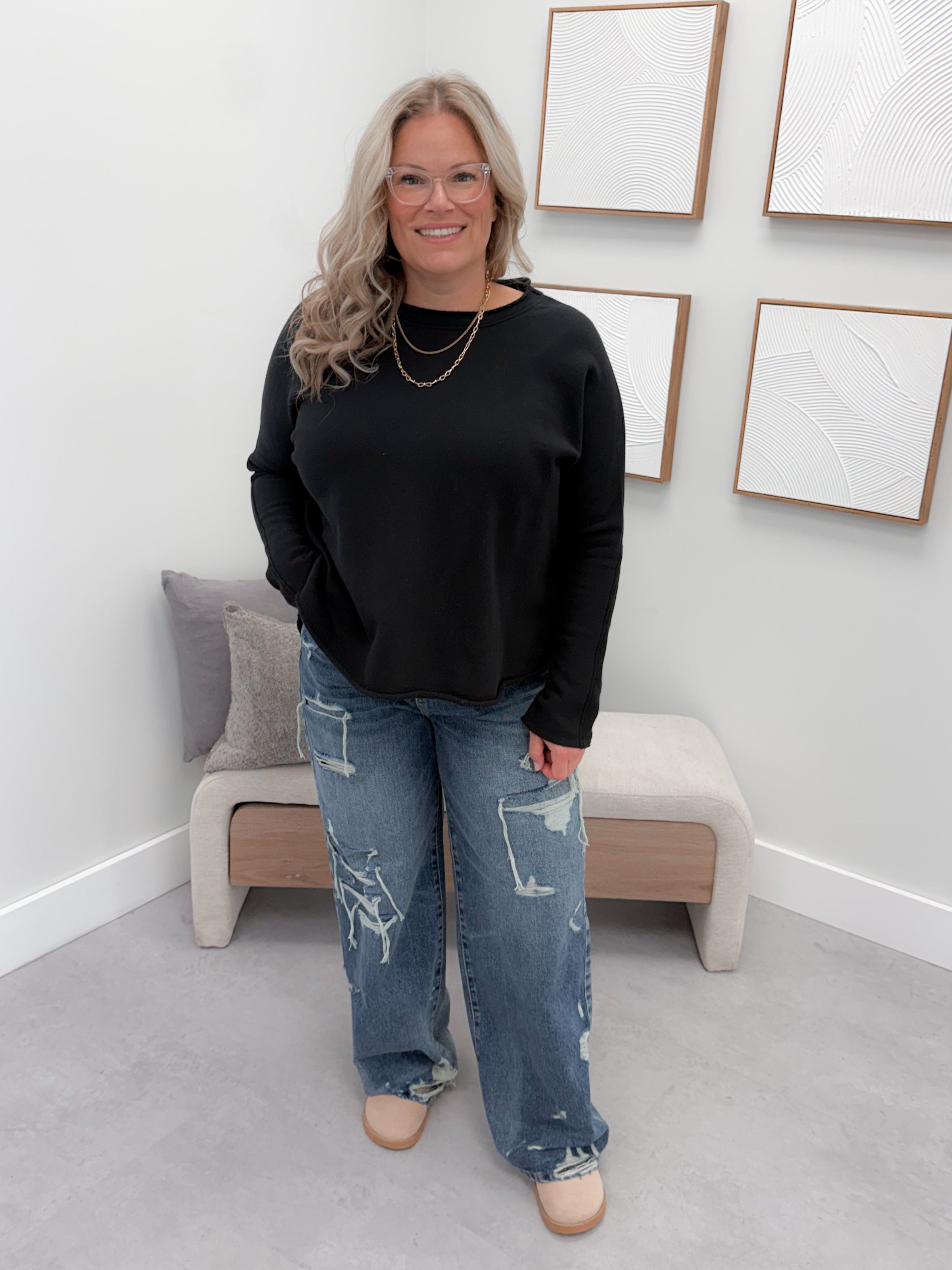 Nelly Pullover in Black