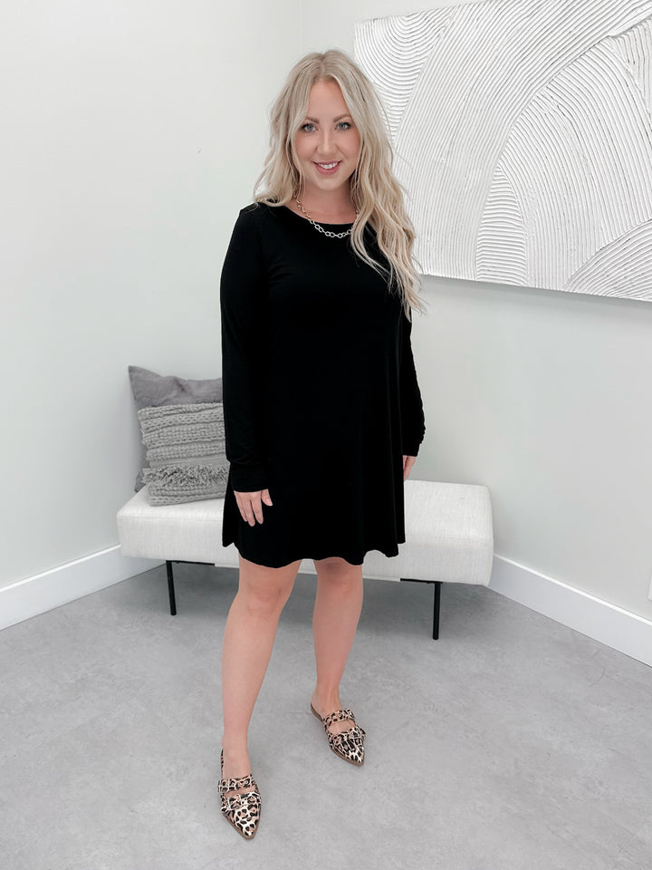 Savanah Bamboo Swing Dress in Black