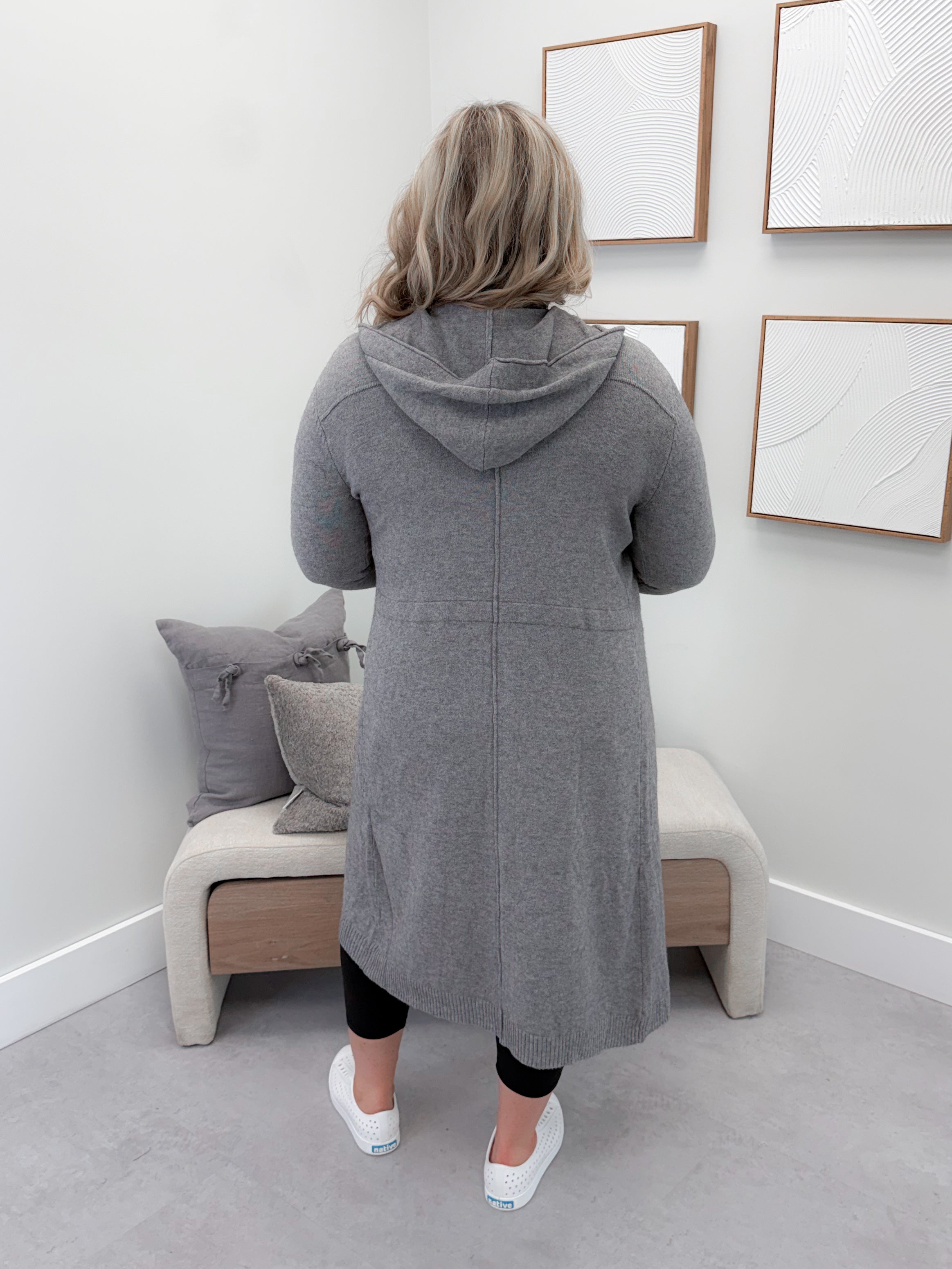 Outlaw Cardigan in Grey