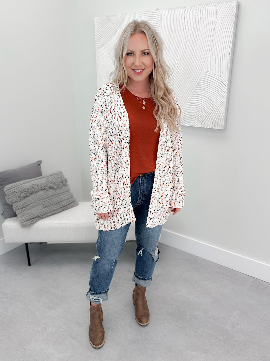 Pheobe Popcorn Cardigan in Ivory