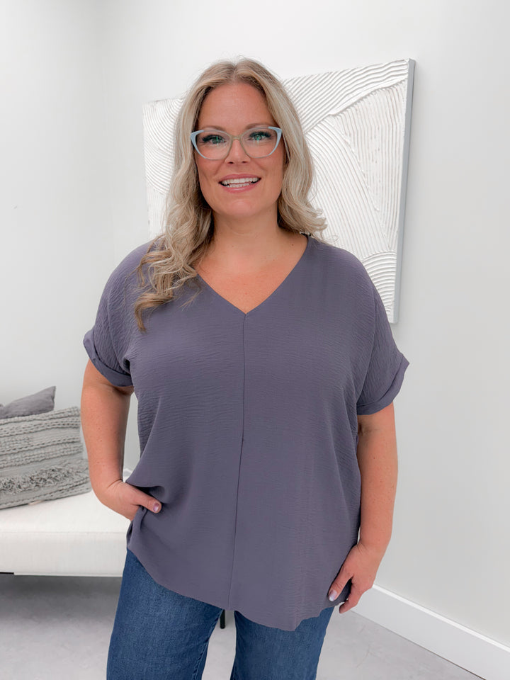 Curvy Tyra Blouse in Lilac Grey