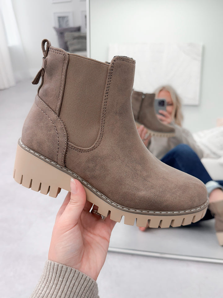 Pasadena Boot in Taupe by Very G