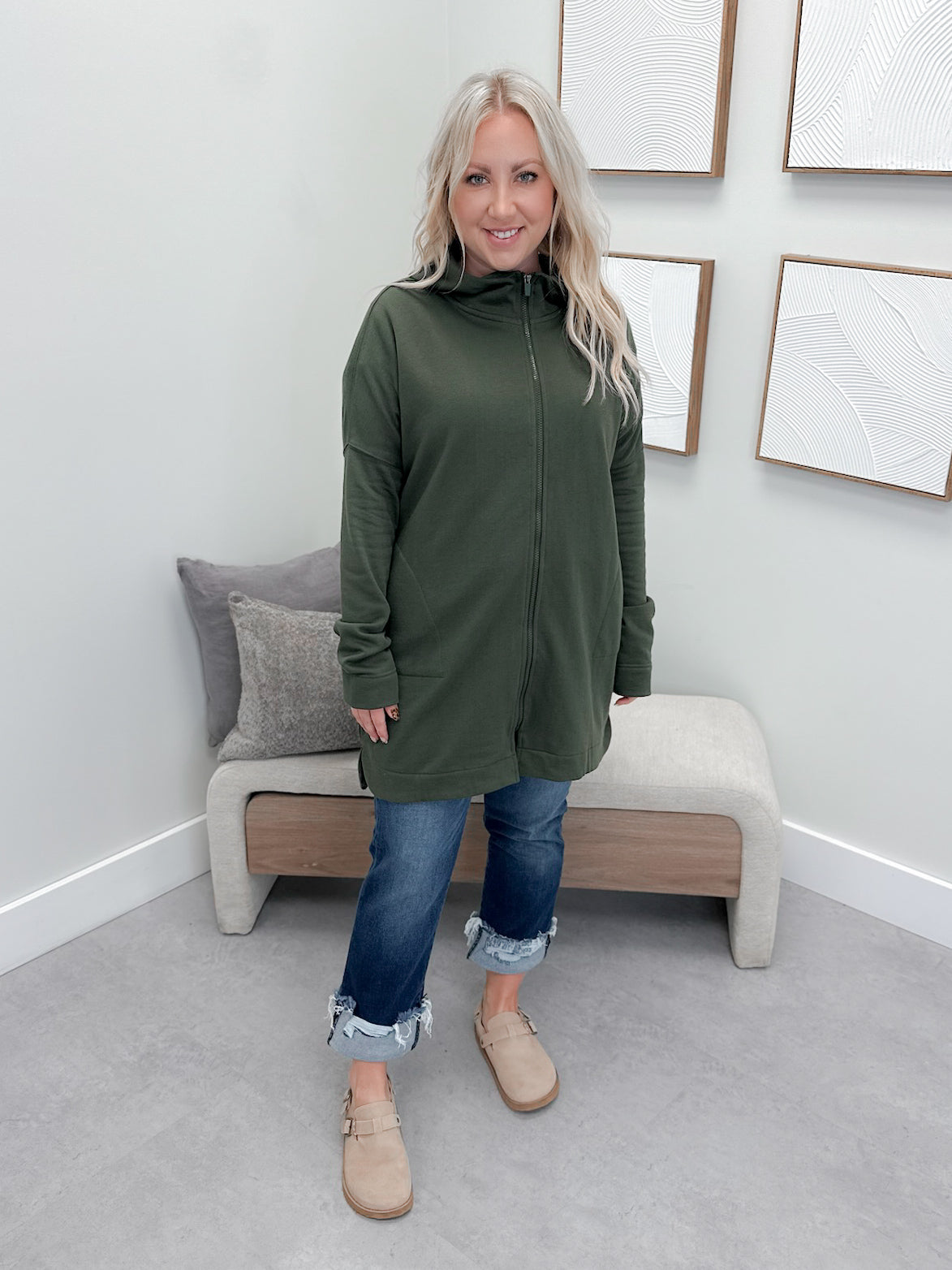 221 Full Zip Hoodie in Olive
