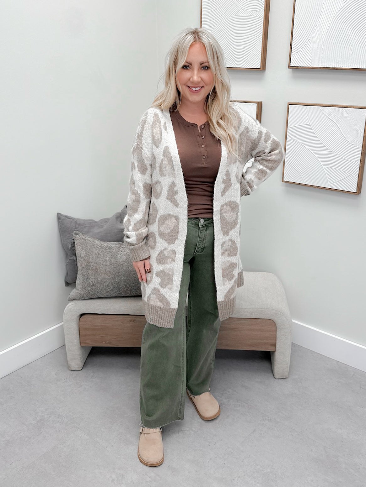 Ida Cardigan in Beige Leo