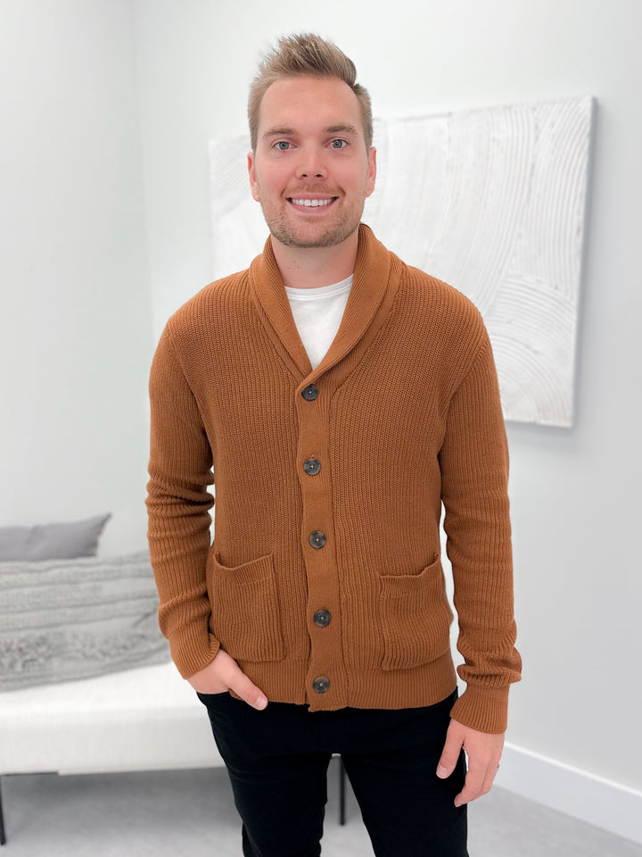 Banks Mens Cardi in Dark Caramel Toffee