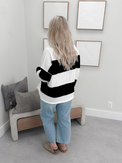Cooper Pullover in Stiped Black