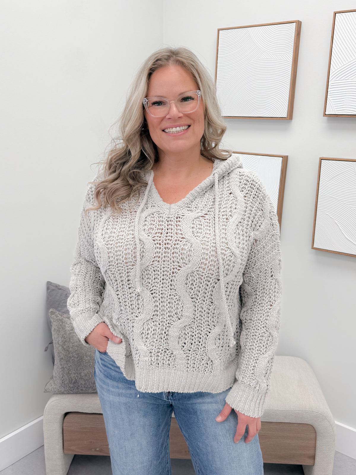 Jace Hooded Sweater in Grey MIst