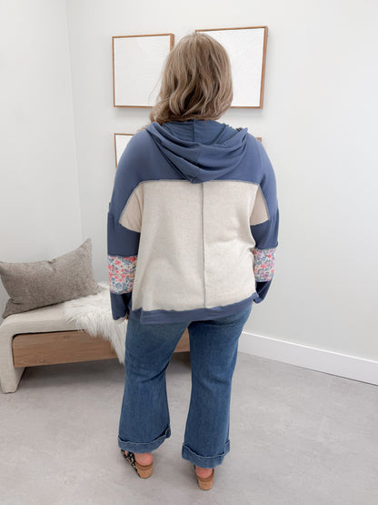 Petunia Hoodie in Oatmeal