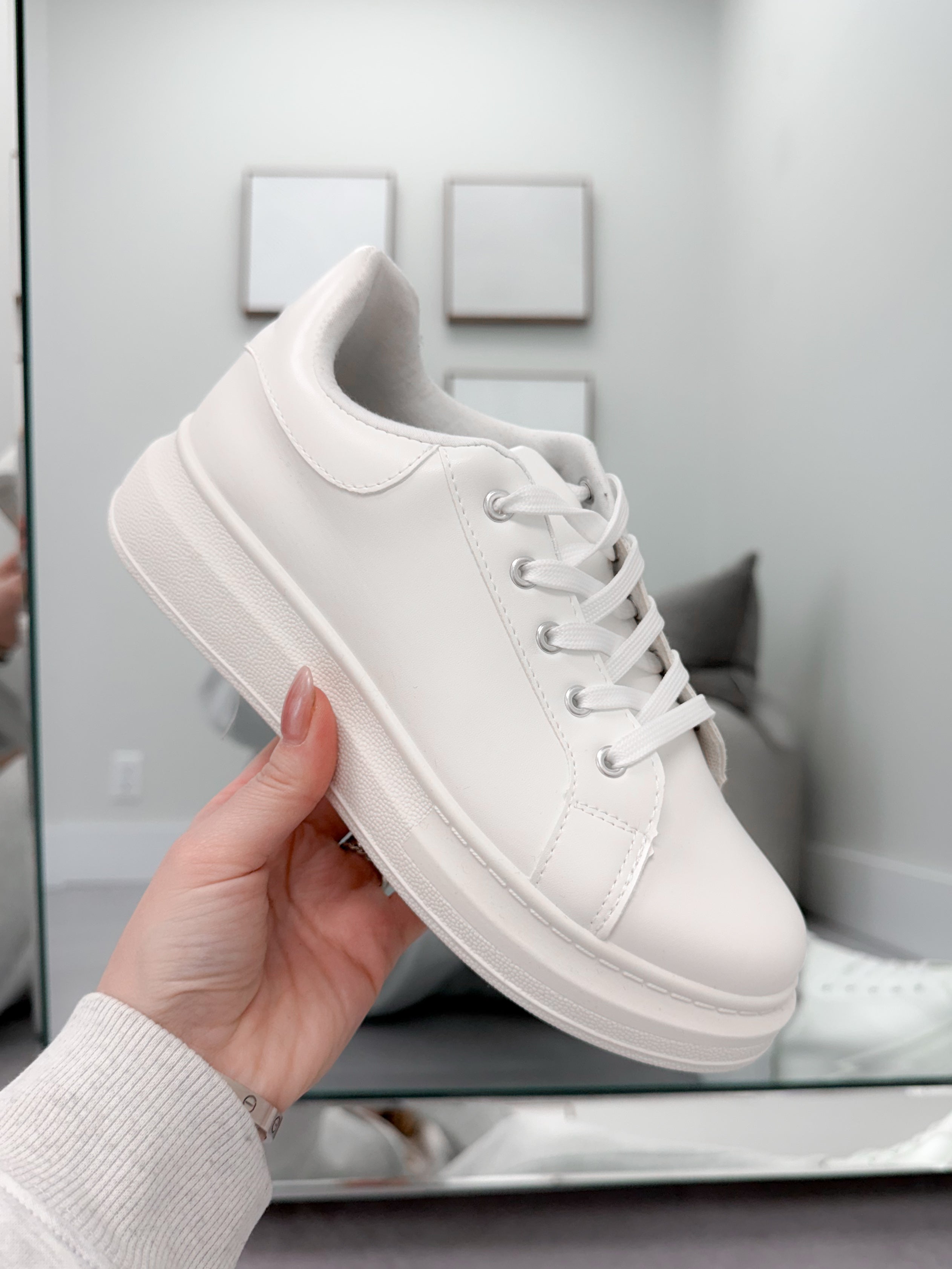 Iden Sneaker in Cloud